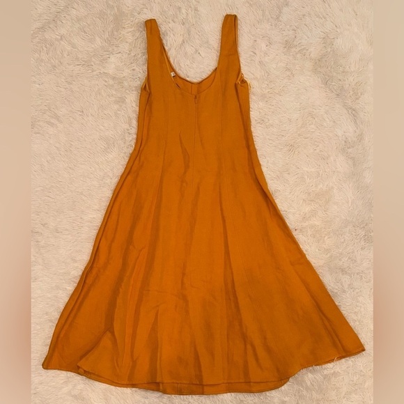 NWOT Vince Paneled Scoop Neck sleeveless Dress yellow midi Size M - Picture 7 of 8